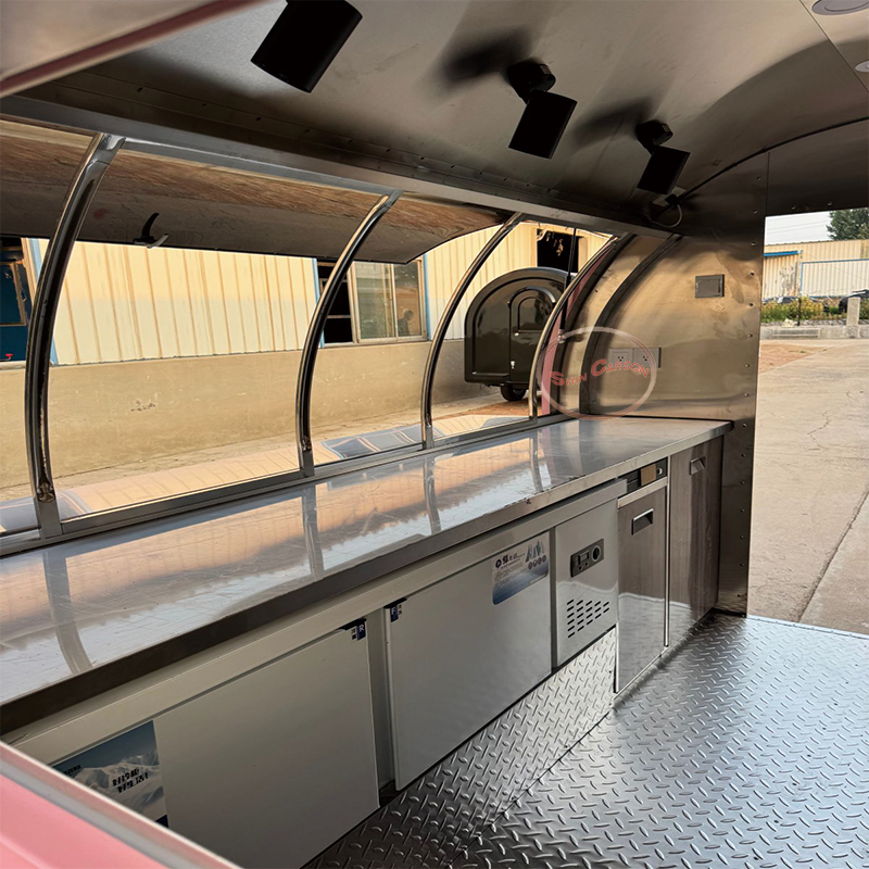 Commercial Standards Food Trai - Commercial Kitchen Trailer avis et prix