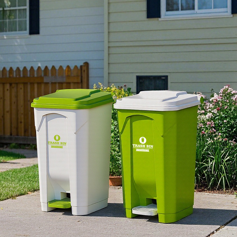 Large Outdoor Step Trash Can,  - Commercial Kitchen Garbage Can avis et prix